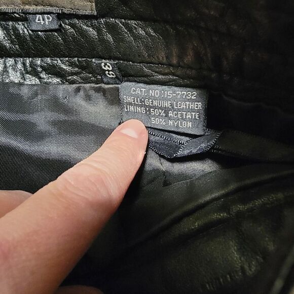 Vtg 80's Toffs Pleated Leather Pants High Waisted size 4P - Picture 4 of 7